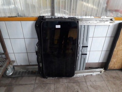 Bmw 1 f20 люк скло фото №1