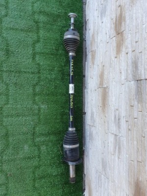 Привідний вал bmw x1 f48 2 f45 f46 7646867 фото №1