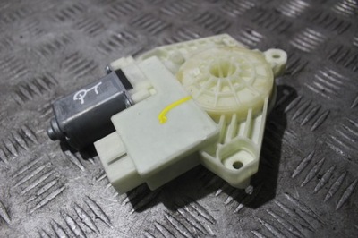 Моторчик окон правый задняя skoda rapid ii фото №1