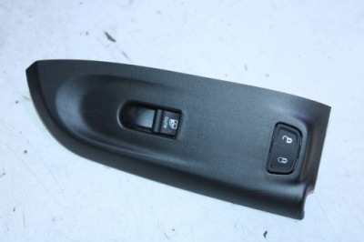 Панель опускання вікон кнопка fiat 500x фото №1