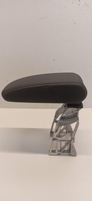 Audi q3 подлокотник кожа 83a864283 фото №1