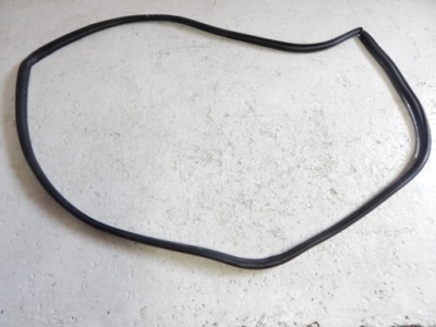 Прокладка кузовная левая toyota auris ii 12-19 фото №1