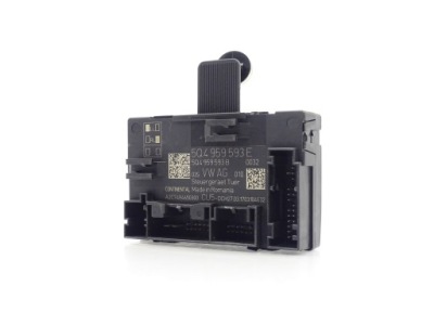 Модуль бортовой компьютер блок управления дверь vw passat b8 3g 5q4959593e фото №1