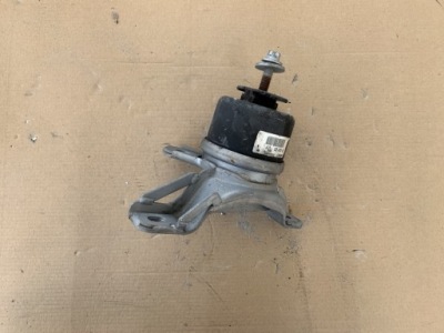 Кронштейн подушка двигателя evoque bj32-6f012-ab фото №1