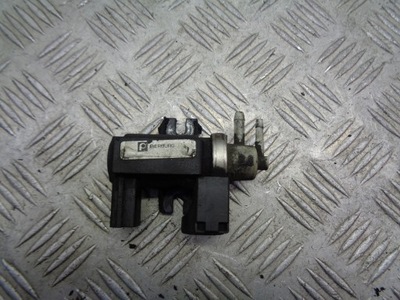 Клапан вакуумa audi a4 b7 2.0 tdi фото №1