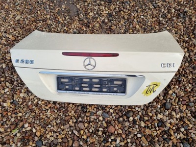 E klasa w211 sedan кришка багажника задня фото №1