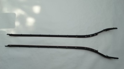 Ford c-max молдинг скло лобове am51-r03179-aa ліва am51-r03178-aa права фото №1