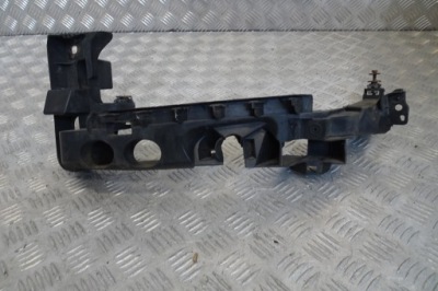 Audi a3 8p lift - напрямна лівий 8p0805607 фото №1