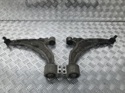 Важіль перед лівий opel zafira c 12- 2.0 cdti фото №1