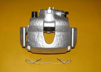 Супорт лівий перед honda accord vii 300/25 02-08r. фото №1