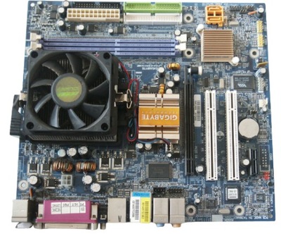 Gigabyte GA-K8N51GMF Sempron 3000+ DDR/SATA/PCI-E