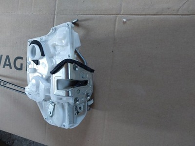 SUZUKI SX4 S-CROSS I 13- LOCK DOOR RIGHT FRONT 8PIN 82201-61MC0  