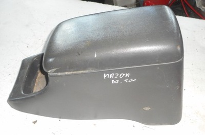Mazda b 2500 00r підлокітник фото №1