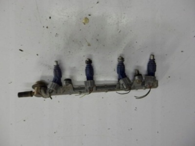 Toyota yaris i 03 1.0 молдинг впрыскная фото №1