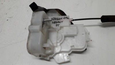 Subaru legacy v 5 09-14 замок правий задня 2pin фото №1