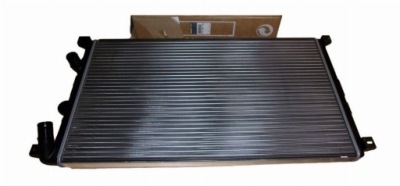 Радиатор wody 7701057119 renault master ii оригинал фото №1