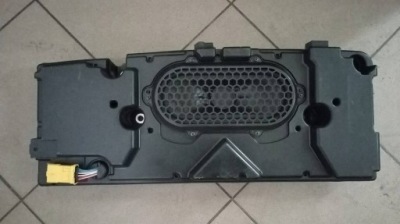 Динамик сабвуфер peugeot 308 t10 9833806280 фото №1