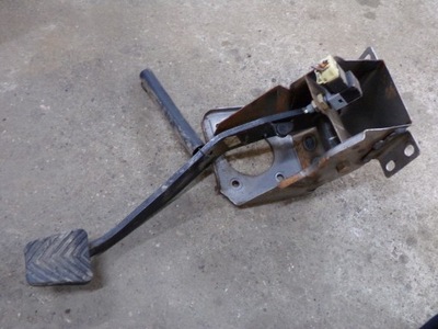 Terracan педаль тормоза механическая коробка передач 2,9 crdi eu фото №1