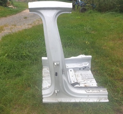 Audi a3 8v5 sedan блок двигателя правый фото №1