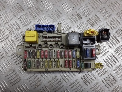 Коробка предохранителей civic vi 3820a-st3-g400 фото №1