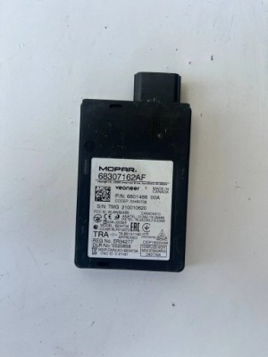 Jeep cherokee kl lift датчик martwwego pola 2018- фото №1