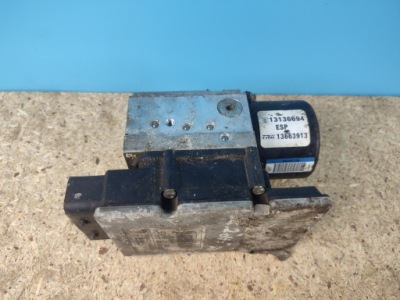 Насос abs opel vectra c 13136694 13663913 фото №1
