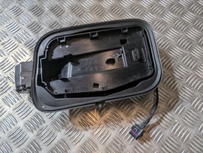 Крышка защита разъём зарядки citroen e-berlingo 9835930680 фото №1