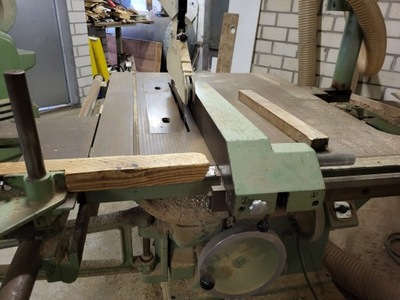 Piła z wózkiem do drewna OKOMA