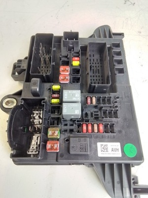 M853 коробка предохранителей модуль bsi opel insignia a 22737766 фото №1