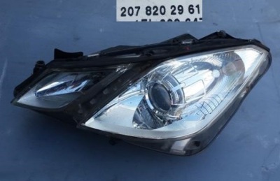 Лампа левая перед mercedes e 207 w207 2078202961 фото №1
