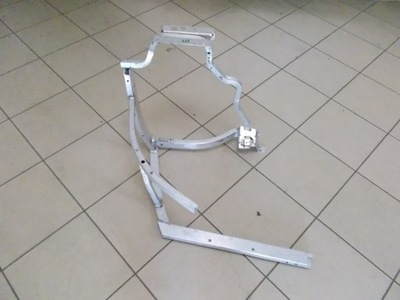 SOPORTE CABALLETE DE RADIADORES DERECHA FERRARI ITALIA 458 82520600  