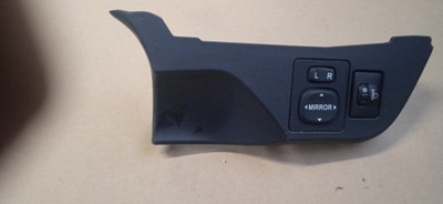 Toyota yaris iii панель управление зеркал фото №1