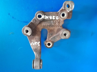 Кронштейн кронштейн boxer jumper 2.0 bhdi 9818013280 фото №1