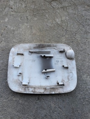 Citroen c3 iii lift кришка заливної пального 9812083180 фото №1