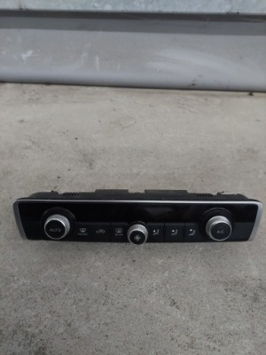 Audi a3 8v панель кондиціонера 8v0820043 фото №1
