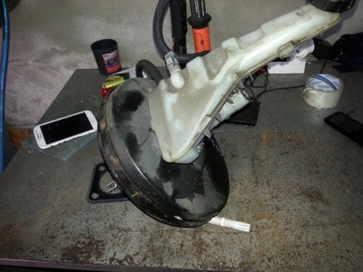 Renault clio iii modus - усилитель тормозов 8200327670 фото №1