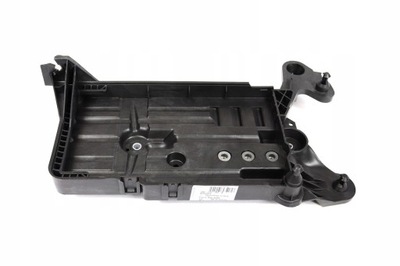 Основа кронштейн акумулятор vw golf passat t-roc 5q0915331k фото №1