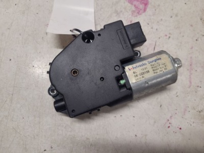 Моторчик люк kia sorento 05331138 фото №1