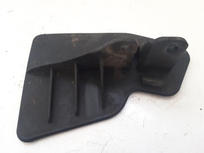 Бризковик правий задня toyota avensis ii t25 фото №1