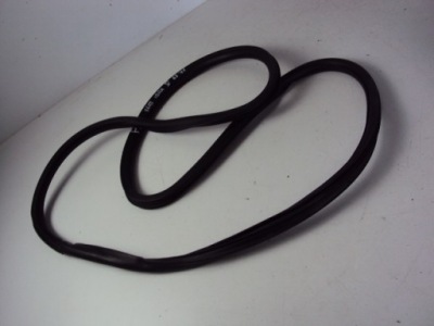 Прокладка дверь правый перед seat ibiza 6j iv 09- фото №1