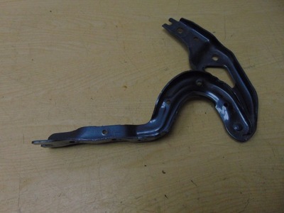 Петля капот левый skoda karoq 57a823301 фото №1