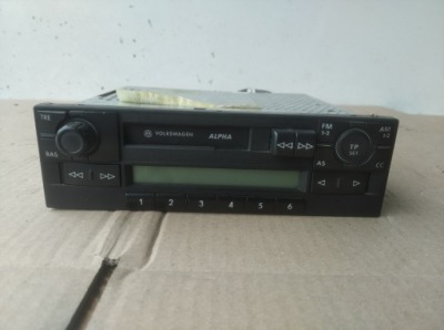 Радіо vw golf iv bora passat b5 lupo polo 1j0035153 фото №1