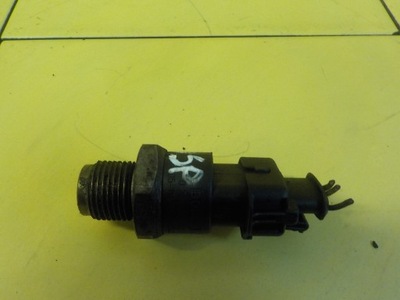 TRAFIC VIVARO 1.9 DCI 07R F9Q760 SENSOR COMBUSTIBLES H8200418270 0281002720  