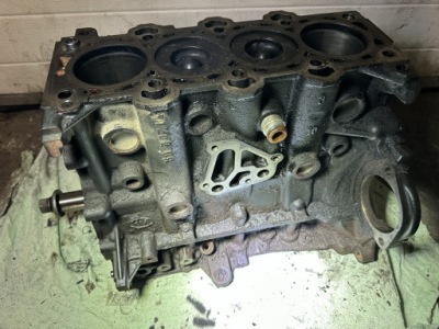 Блок двигателя dół wał поршни 1.6 crdi d4fb фото №1