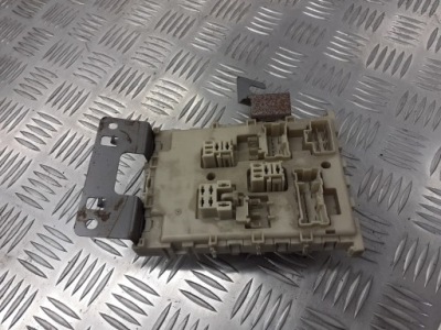 Коробка предохранителей almera tino 24350-bu210 фото №1