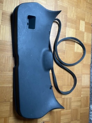 Nissan qashqai защита обивка крышки багажника 90901jd000 фото №1