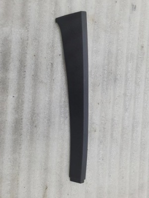 Захист стійка a ліва vw touran 1t0868223b фото №1