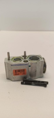 Volvo v60 cc клапан розширювальний 32260834 фото №1