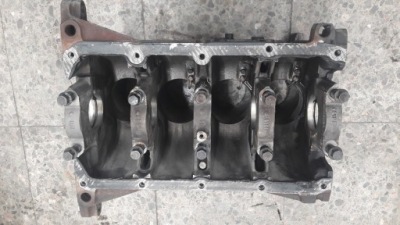 60617180 блок двигателя alfa romeo 147 1.8 16v фото №1