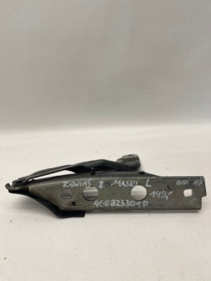 Audi a7 4g8823301d петля капот лівий oryg. фото №1